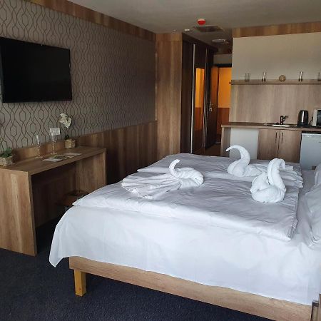 Minihotel Pápa Εξωτερικό φωτογραφία